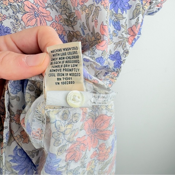 L.L. Bean Womens Multicolor Floral Short Sleeve Button Shirt Blouse Outdoor Sz L - Picture 4 of 8